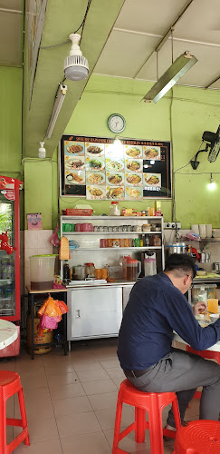 Opinii despre Swee Bee Hainanese Chicken Rice în Batu Pahat - Gastronomi dan perhotelan