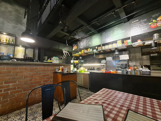 UAK Foodmart - Shah Alam