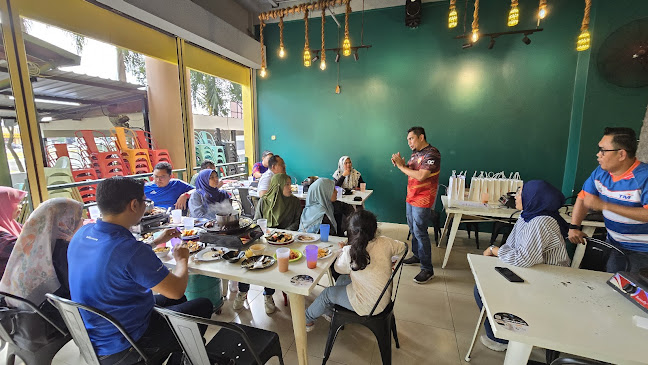 Sri Acappella, 1, Jalan Lompat Tinggi 13/33, Seksyen 13, 40100 Shah Alam, Selangor