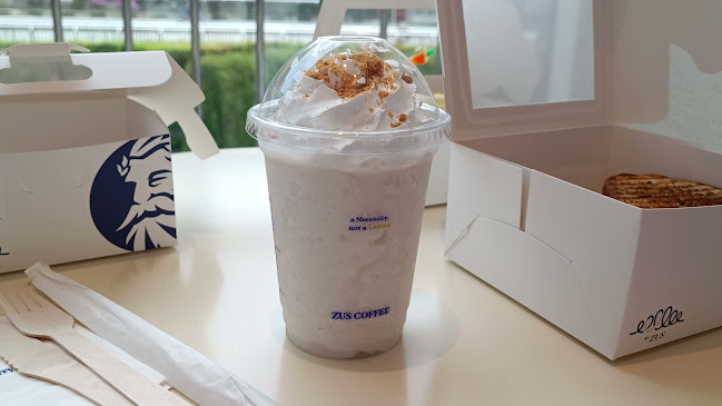 ZUS, Coffee Meets Pastry - 1 Utama Shopping Centre - Gastronomi dan perhotelan