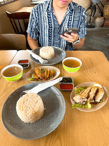 Cafe Nasi Ayam Fuziah Bazar Bulat 1980 - Ipoh