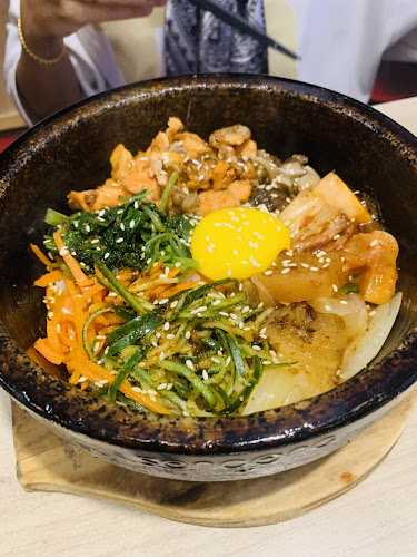 Taisho Sushi (Amanjaya) - Gastronomi dan perhotelan