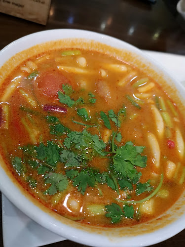 Comentarii opinii despre Sukhothai Beef Noodle House