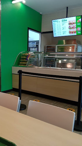 Subway Emart Bintulu (Kwangkweet Sdn Bhd)