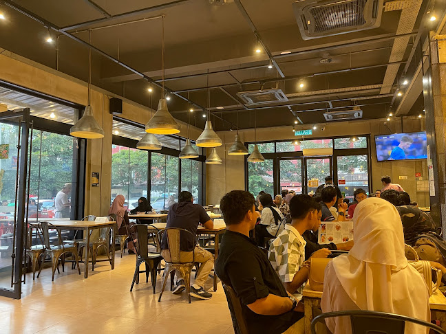 Opinii despre Murni Discovery Desa Mentari în Petaling Jaya - Gastronomi dan perhotelan