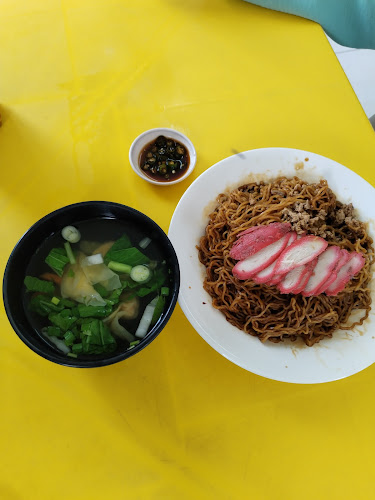 Comentarii opinii despre Warung Saudara Kita