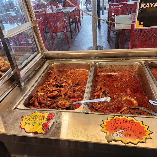 Restoran Adily - Gastronomi dan perhotelan