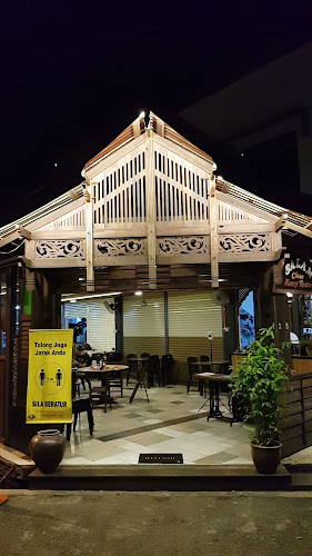 Restoran Dania Tomyam - Gastronomi dan perhotelan