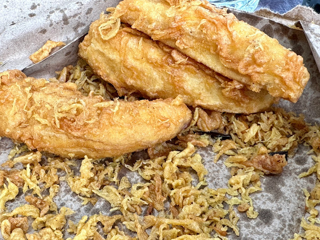 Comentarii opinii despre Aneka Bakso & Ayam Penyet Makbonz