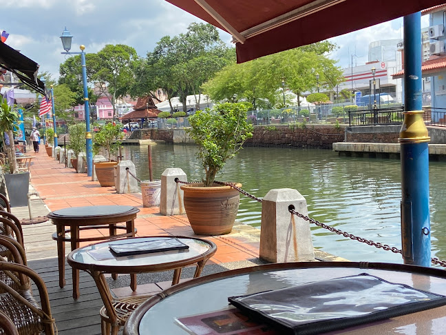 90, Lorong Hang Jebat, 75200 Melaka