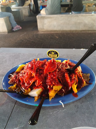 Comentarii opinii despre Kompleks Makanan Medan Renong Padang Kota Lama