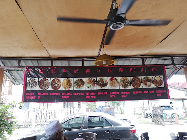 Wak Nuar Ayam Penyet