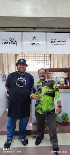 Rumah Lontong - Gastronomi dan perhotelan