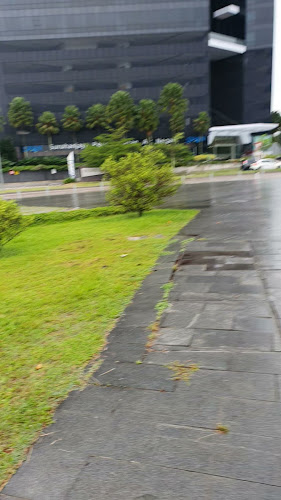 Opinii despre Warung • Edible Park în Iskandar Puteri - Gastronomi dan perhotelan