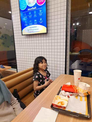 Opinii despre McDonald's Kulim DT în Kulim - Gastronomi dan perhotelan