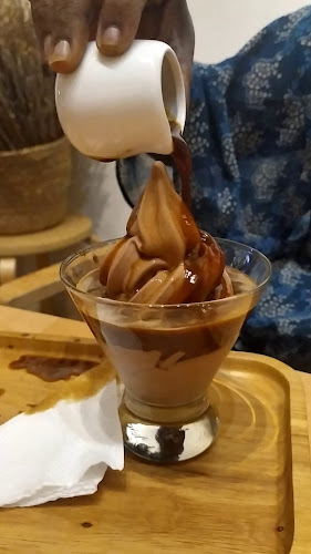 Opinii despre Tiny Elephant - Soft Serve & Coffee în Kota Bharu - Gastronomi dan perhotelan