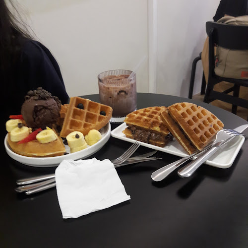 Mr Waffle Damansara Uptown - Petaling Jaya