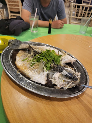 Comentarii opinii despre Muhibbah Seafood Restaurant