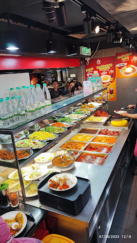 Opinii despre De Rayyan's Cafe în Petaling Jaya - Gastronomi dan perhotelan