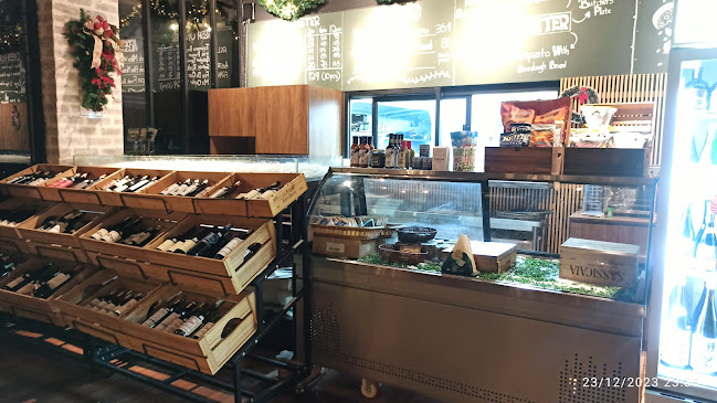 Comentarii opinii despre Rewine Bistro & Dine