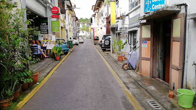 Indah Cafe. Event Space Rental. Trips. Cooking Class (Halal) - Gastronomi dan perhotelan