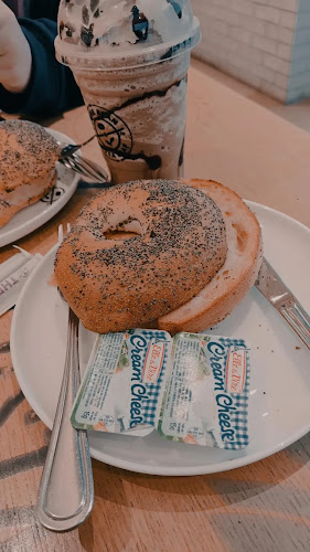 Comentarii opinii despre The Coffee Bean & Tea Leaf