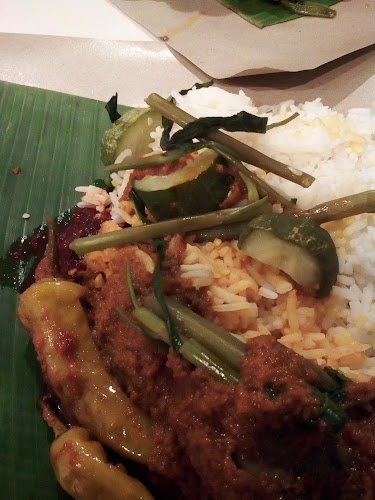 Lock Cafe - Gastronomi dan perhotelan