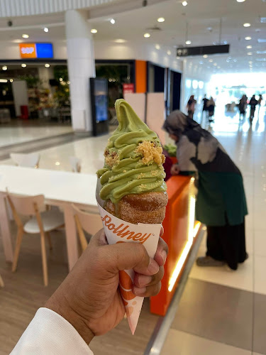 Opinii despre Rollney @ Aeon Kota Bharu în Kota Bharu - Gastronomi dan perhotelan