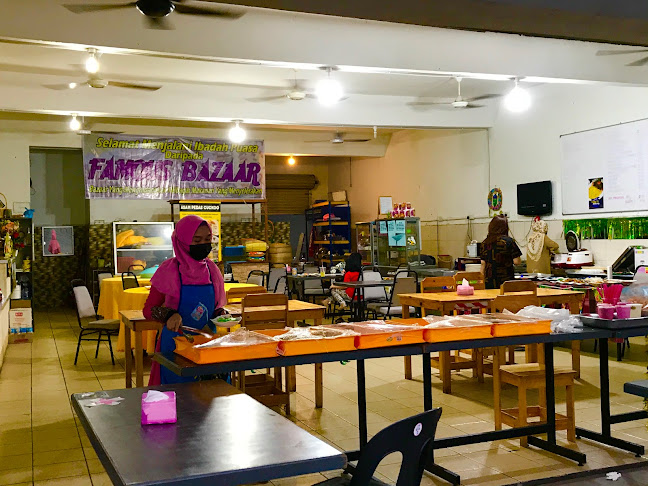 FAMOUS BAZAAR - Kota Kinabalu