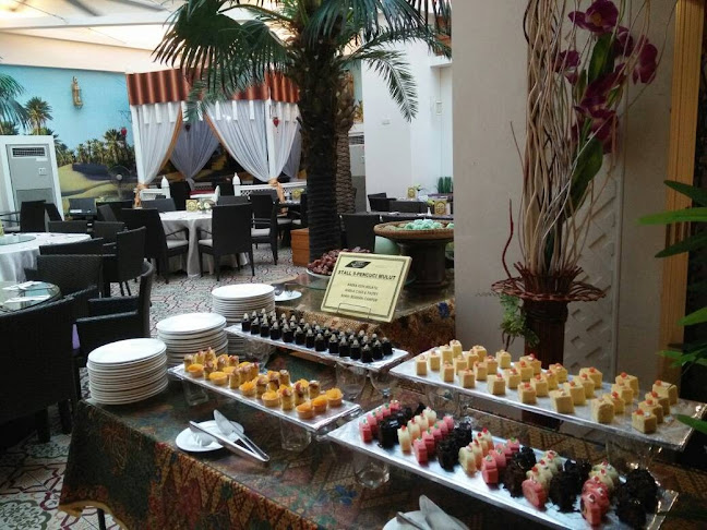 TH Hotel, Kampung Sembulan, 88100 Kota Kinabalu, Sabah