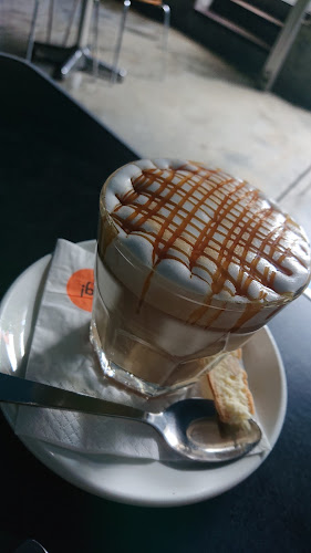 84, Jln Padungan, 93100 Kuching, Sarawak