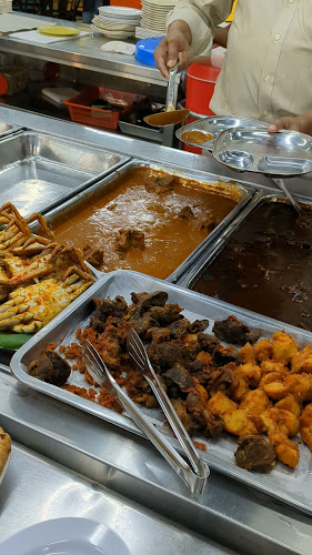 Restoran Yusoof Dan Zakhir - Gastronomi dan perhotelan