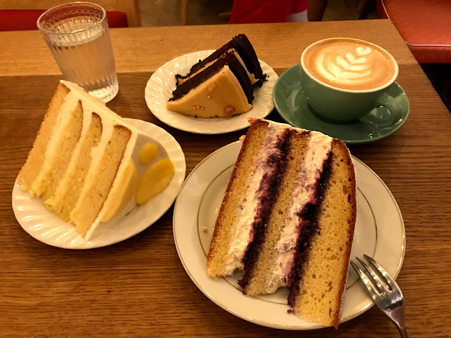 Comentarii opinii despre Jaslyn Cakes Bangsar