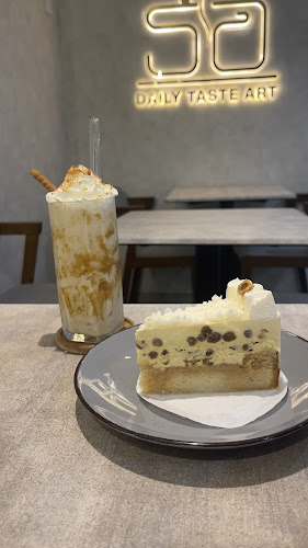 DailyTasteArt Uptown