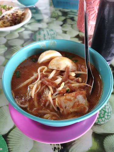 Kedai Laksa Cik Ti - Gastronomi dan perhotelan