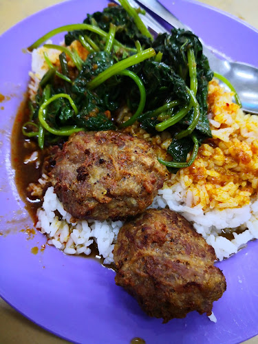 Opinii despre Eng Sin Cafe 榮新饮食中心 în Jelutong - Gastronomi dan perhotelan