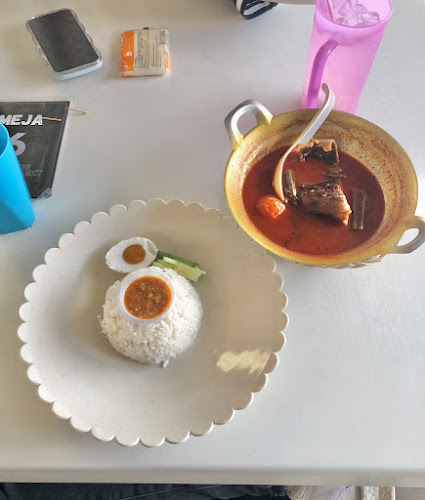 Restoran Asam Pedas Claypot