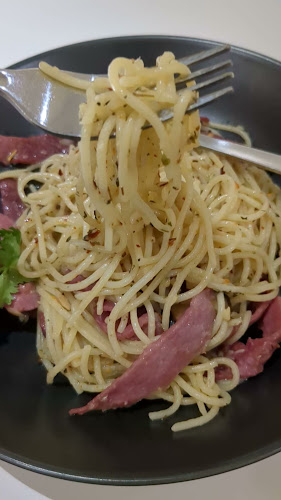 Opinii despre Pasta Ohsem & Purple Monkey în Subang Jaya - Gastronomi dan perhotelan