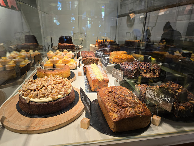 Comentarii opinii despre The Mugshot Cafe