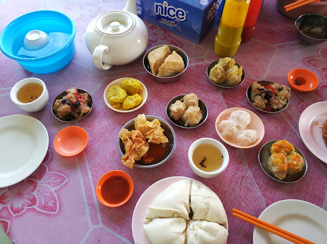 Comentarii opinii despre Restoran Shuangxi Lou Sdn Bhd