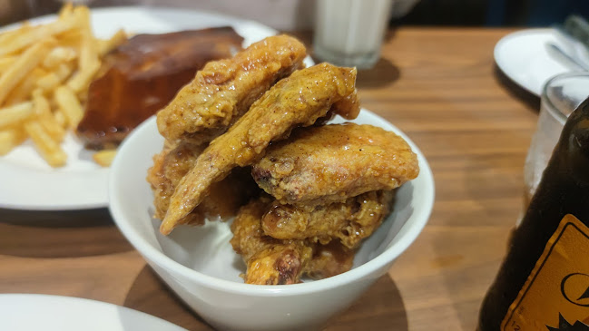 Howdy Grillhouse - Kuching