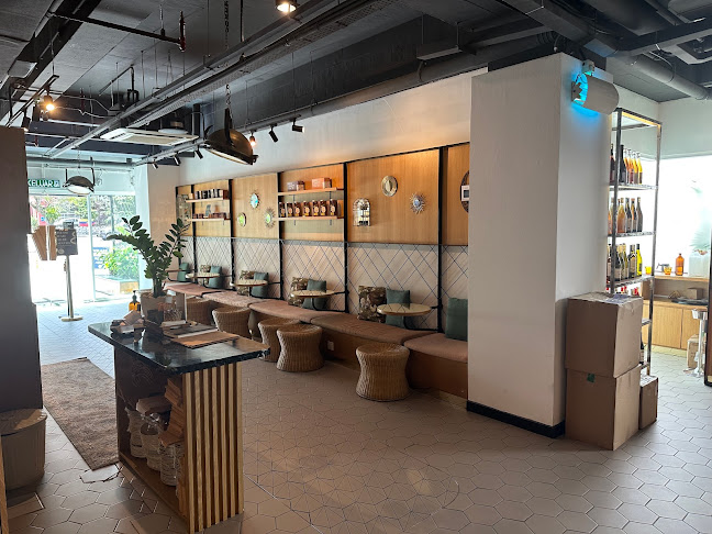Common Man Coffee Roasters - Kuala Lumpur