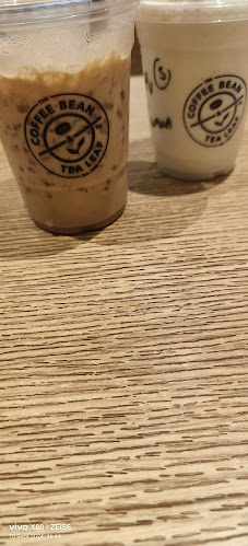 The Coffee Bean & Tea Leaf - Aman Central Mall - Gastronomi dan perhotelan