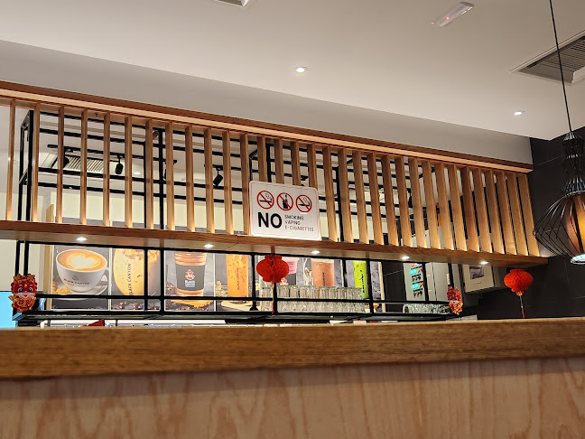 Black Canyon Vivacity Megamall - Kuching