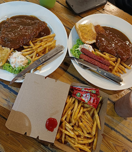 Opinii despre Wan's Cafe în Kota Bharu - Gastronomi dan perhotelan