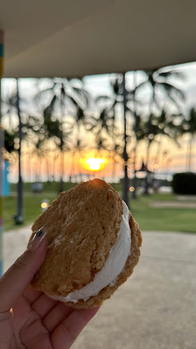 Ice Cream Bar @ Tanjung Aru Beach Hotel - Kota Kinabalu