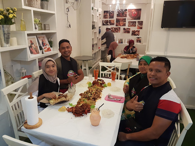 Opinii despre JL Fara Crab în Kota Bharu - Gastronomi dan perhotelan