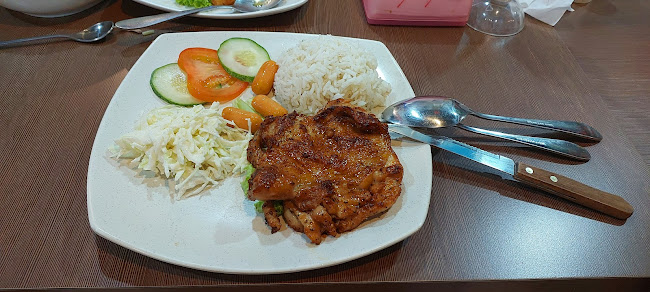 Opinii despre Ice Cream Cafe House în Pusing - Gastronomi dan perhotelan