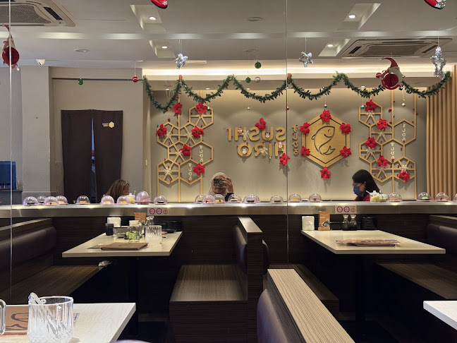 Sushi Hiro SS2 - Gastronomi dan perhotelan