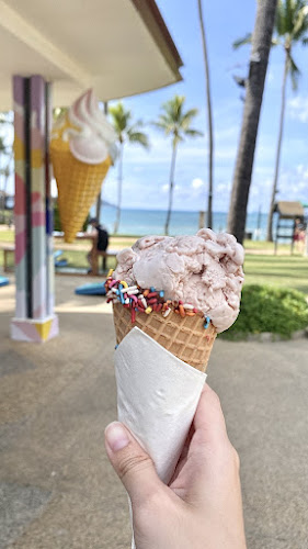 Opinii despre Ice Cream Bar @ Tanjung Aru Beach Hotel în Kota Kinabalu - Gastronomi dan perhotelan